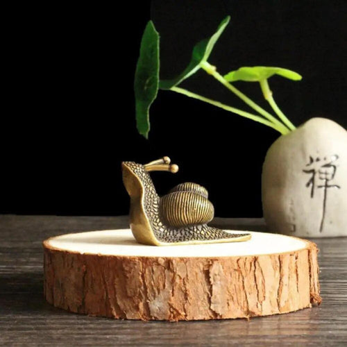 Miniatura Decorativa de Caracol em Cobre Sólido – Feng Shui e Decoração
