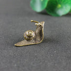 Miniatura Decorativa de Caracol em Cobre Sólido – Feng Shui e Decoração
