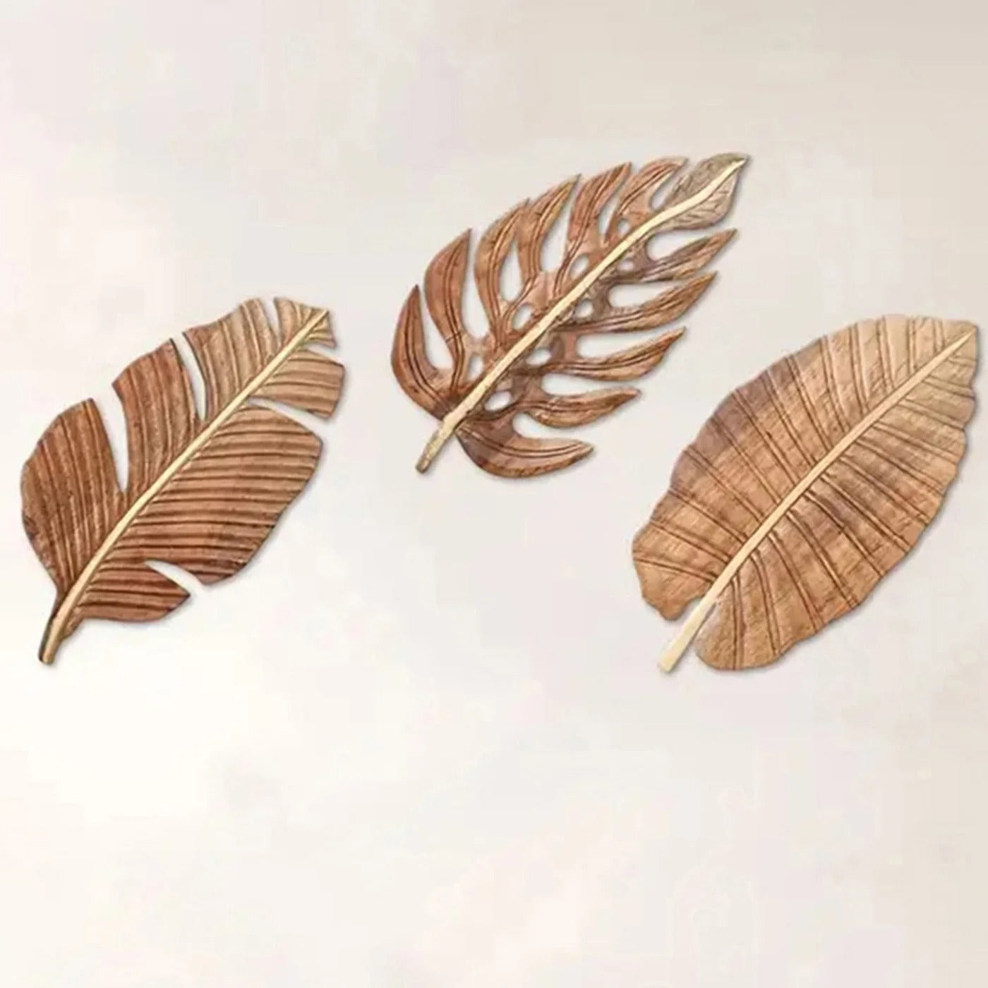 Kit 3 Folhas Decorativas de Parede em Madeira – Escultura Boho Natural