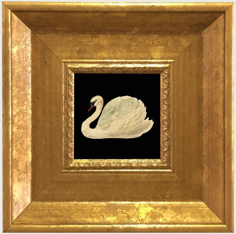 Moldura Decorativa Dourada Estilo Francês com Arte Vintage