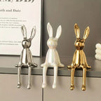 Estatueta Decorativa de Coelho Sentado em Cerâmica – Luxo High-End 21cm