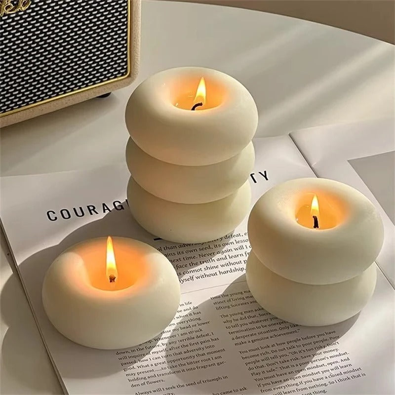 Vela Artesanal em Formato de Donut – Decorativa e Aromática