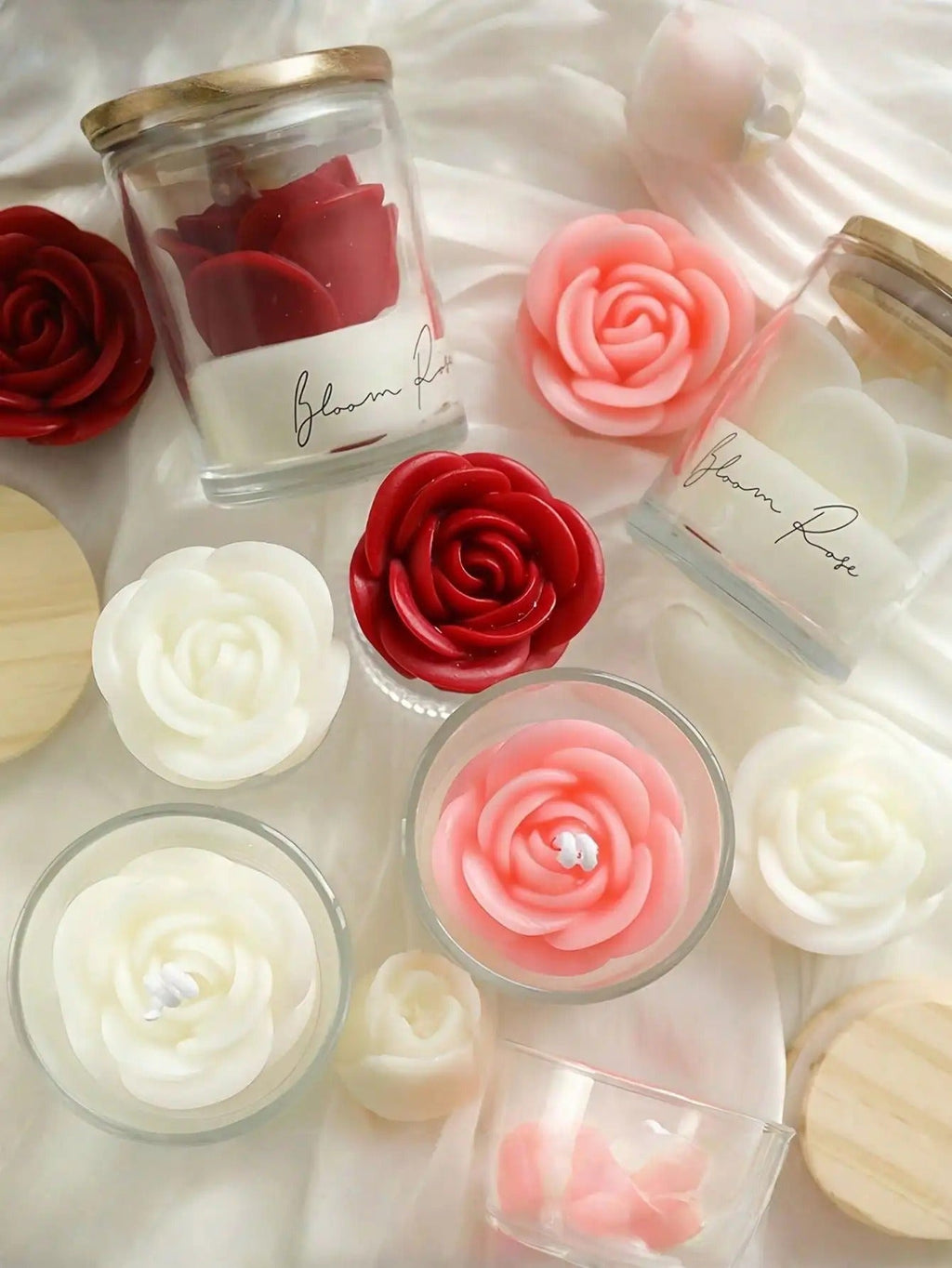 Vela Aromática de Rosa em Copo de Vidro com Tampa de Madeira – Fragrância Floral