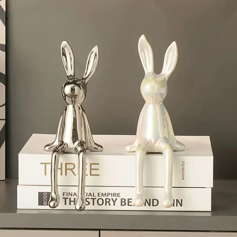 Estatueta Decorativa de Coelho Sentado em Cerâmica – Luxo High-End 21cm