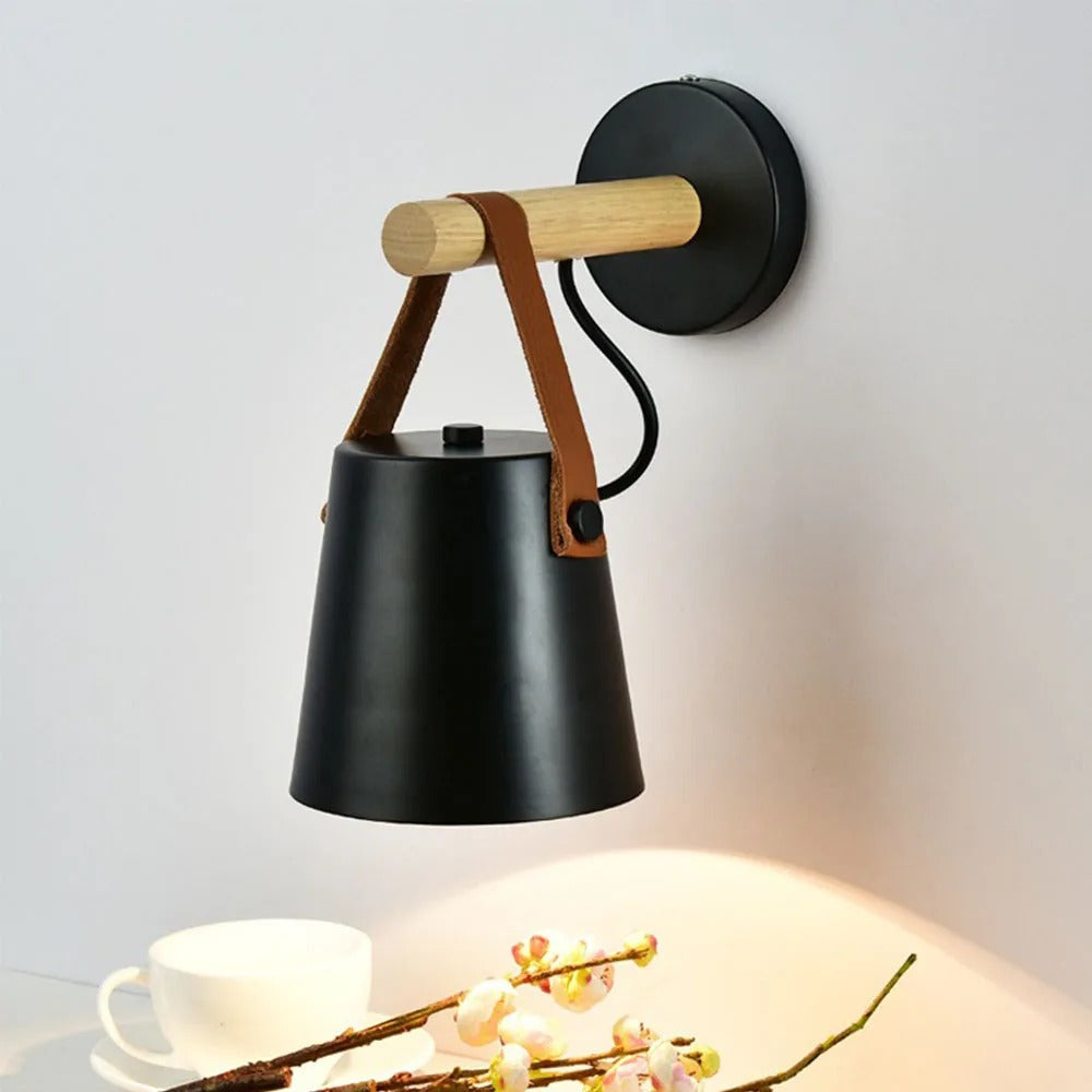 Arandela de Parede Estilo Nórdico com Madeira – Luminária Decorativa para Sala