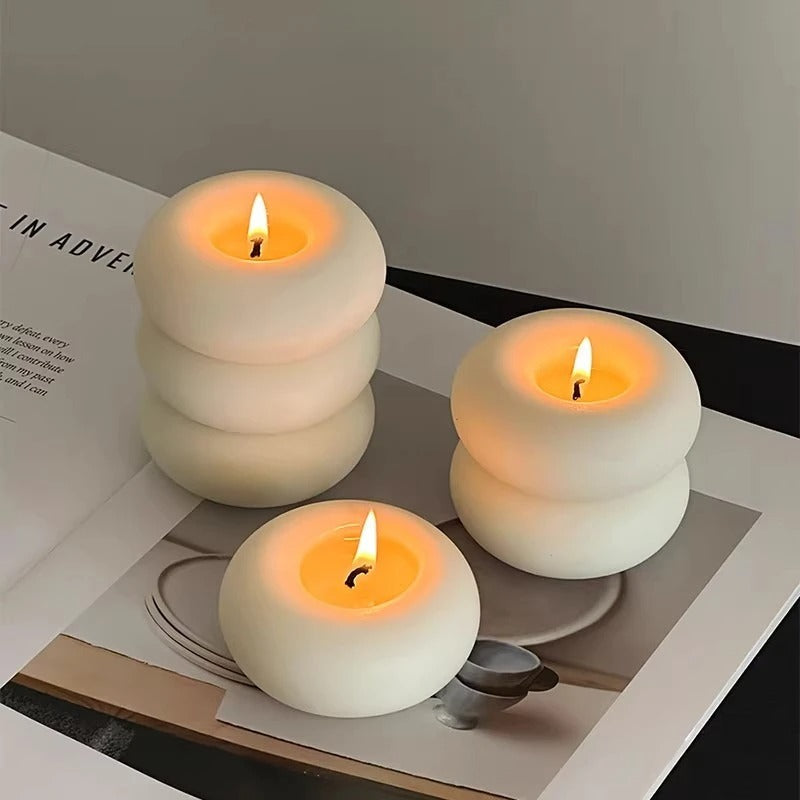 Vela Artesanal em Formato de Donut – Decorativa e Aromática