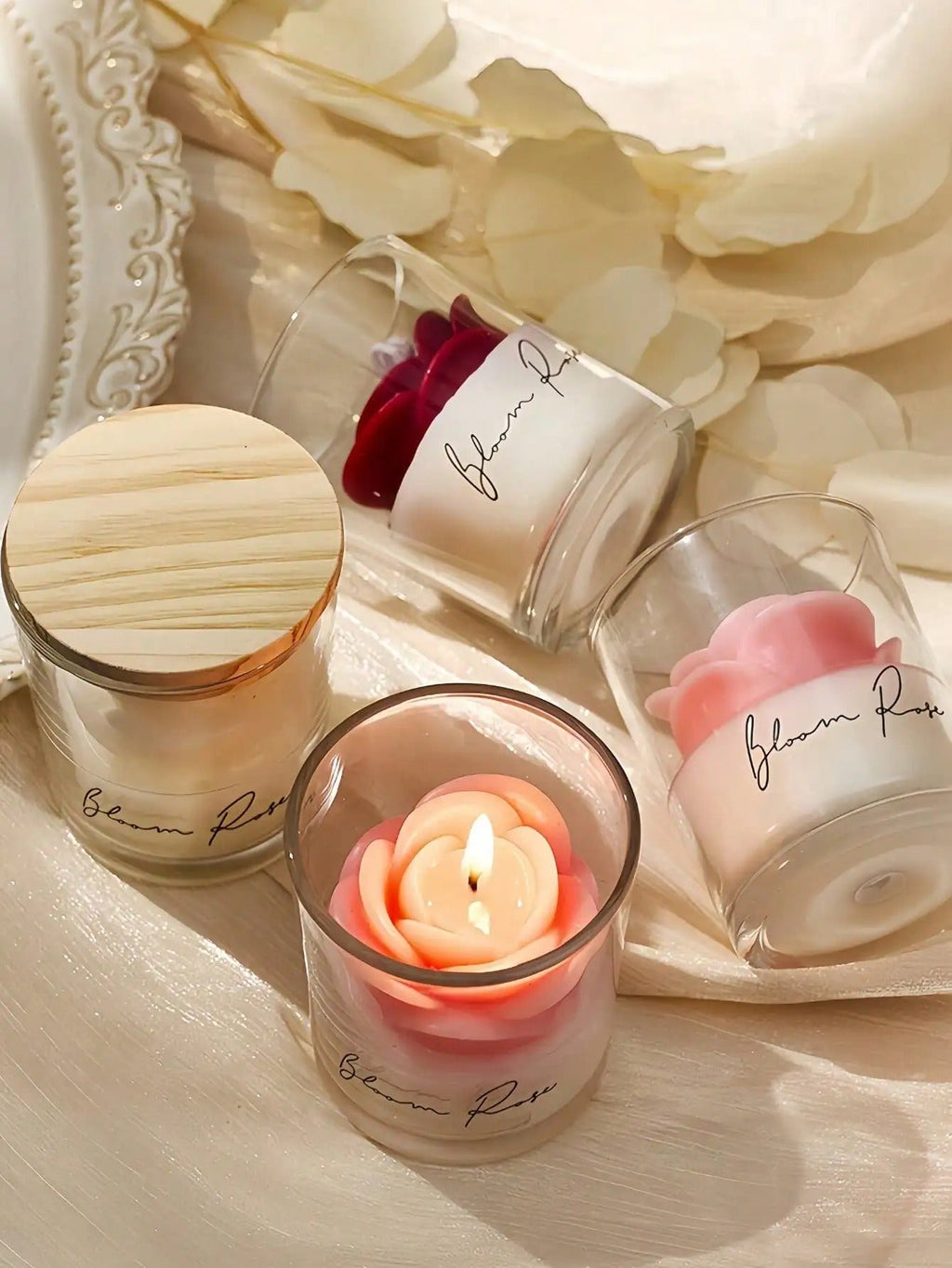 Vela Aromática de Rosa em Copo de Vidro com Tampa de Madeira – Fragrância Floral