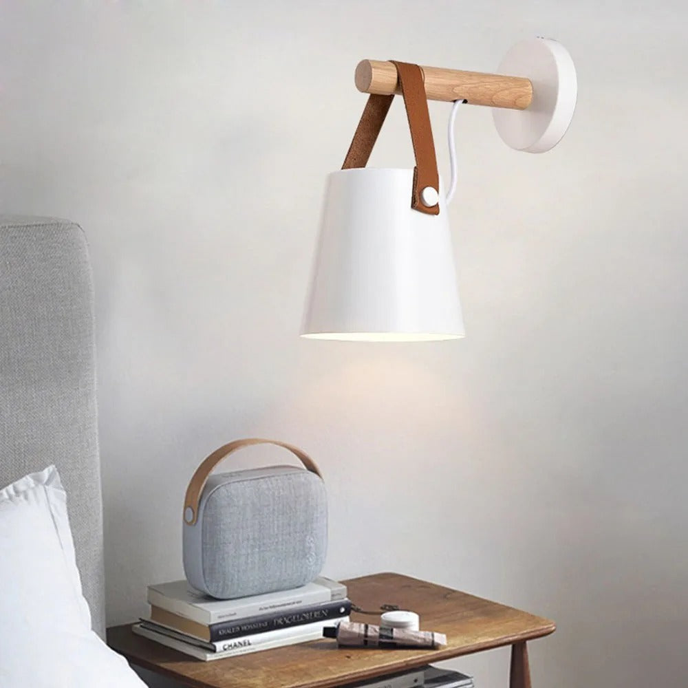 Arandela de Parede Estilo Nórdico com Madeira – Luminária Decorativa para Sala