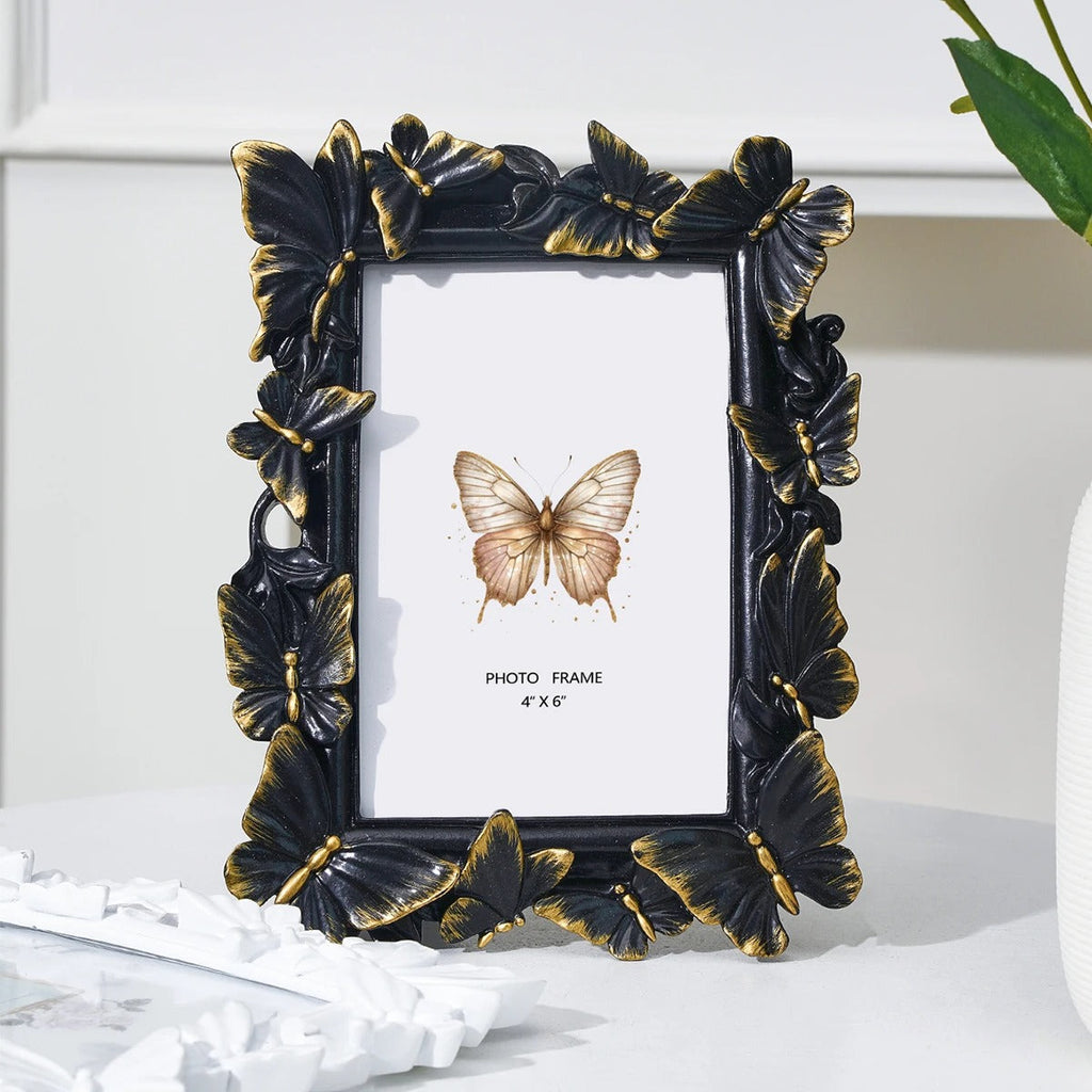 Moldura Decorativa 3D com Borboletas em Resina – Estilo Europeu Romântico
