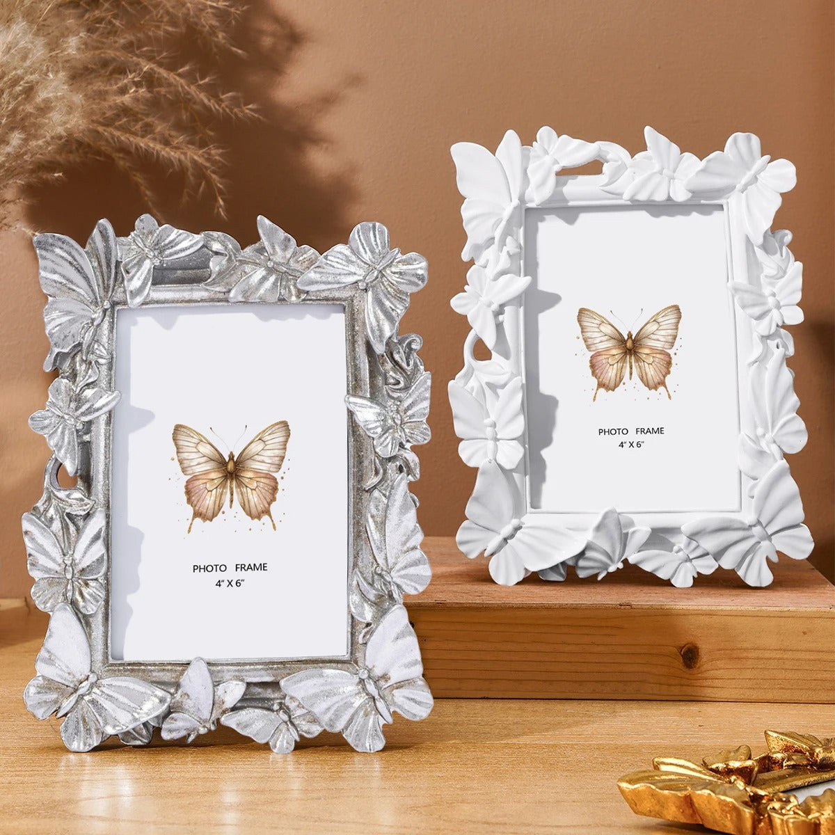 Moldura Decorativa 3D com Borboletas em Resina – Estilo Europeu Romântico