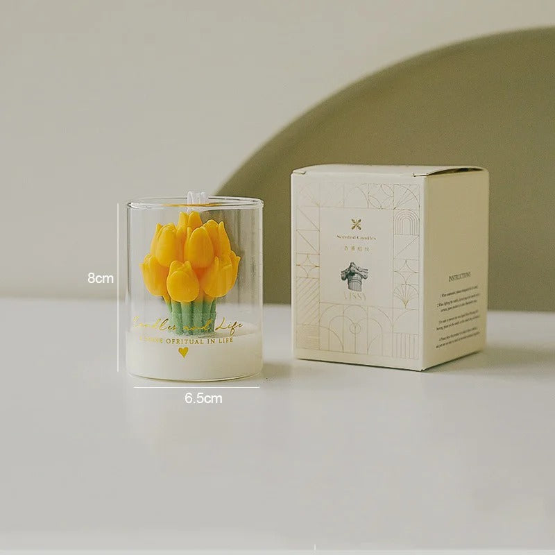 Vela Aromática de Tulipas em Cera de Soja – Buquê Artesanal em Redoma de Vidro